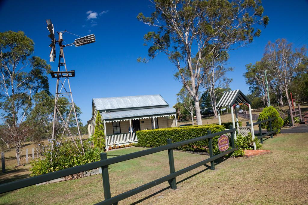 Belvoir B&B Cottages Grafton Exterior photo